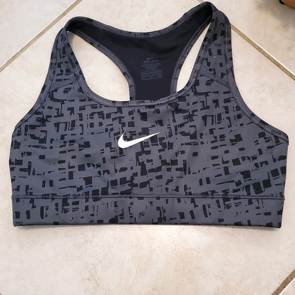 Nike NWOT Dri-Fit Black & Grey Sports Bra S